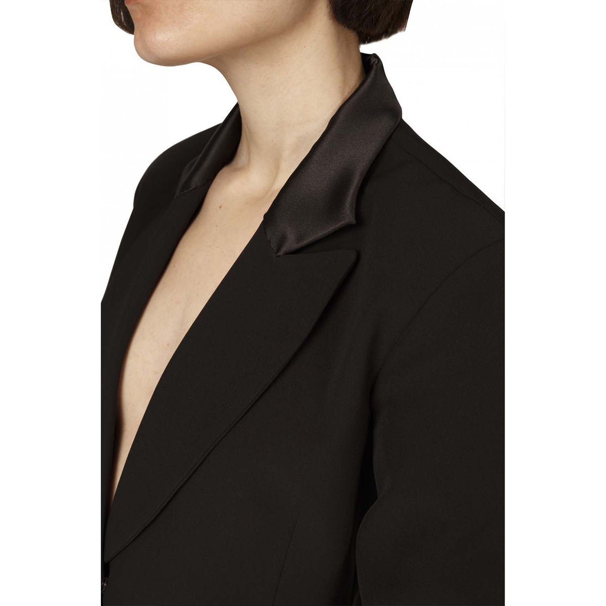 Satin trimmed blazer with split sleeves | Isild