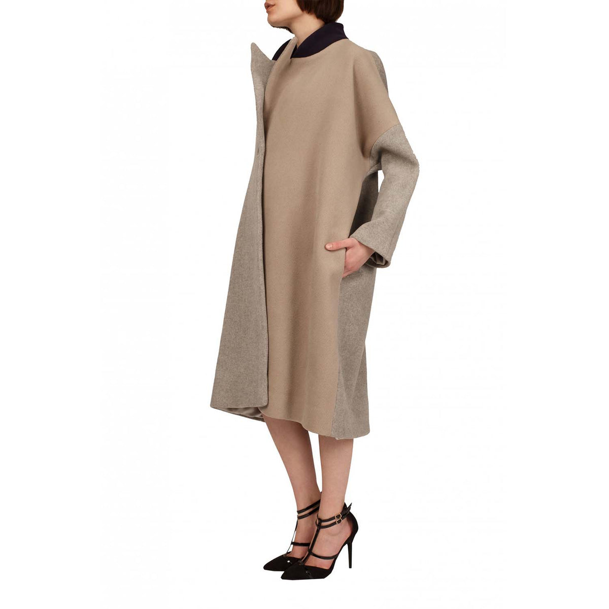 Oversized Coat | Khamta